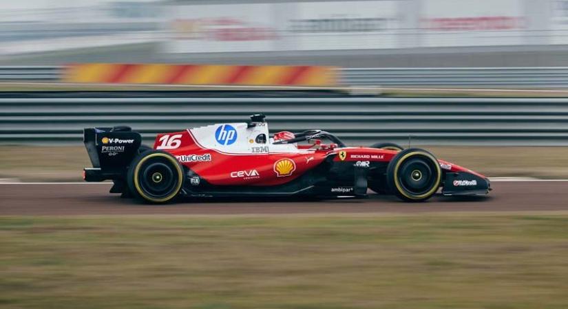 Leclerc: Nem voltak „nagy problémák” az új Ferrari bejáratásán