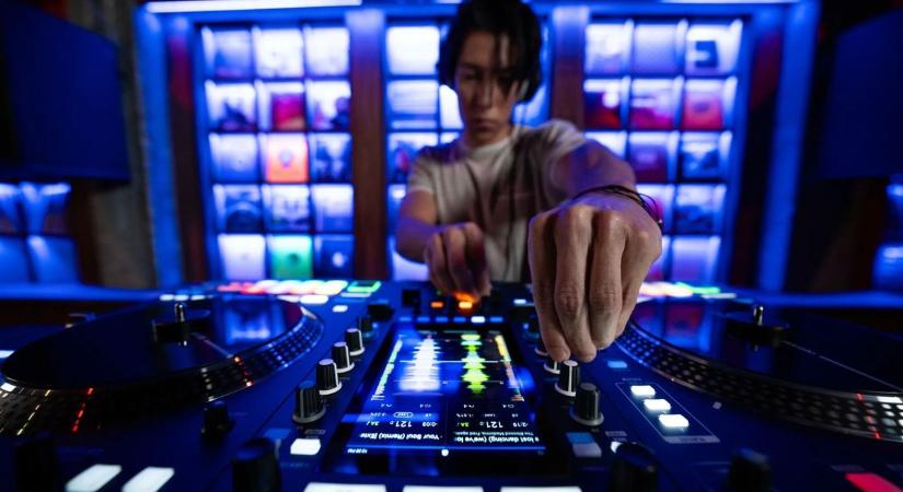Minek a DJ, ha már a technika keveri a zenét?