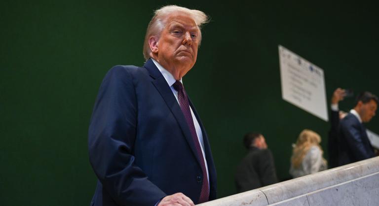 Donald Trump kihagyja az idei Super Bowlt, mert „túl messze van”