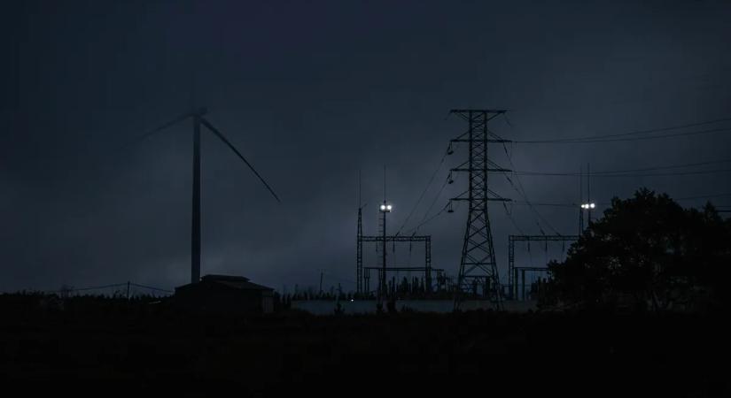 Pusztít a rendkívüli téli időjárás: a kiterjedt áramszünet miatt több államban is vészhelyzeti intézkedések vannak érvényben