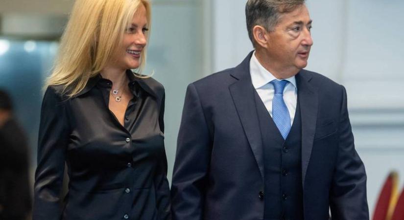 Várkonyi Andrea megmutatta, mit kapott Mészáros Lőrinctől ajándékba: mesés dologgal lepte meg