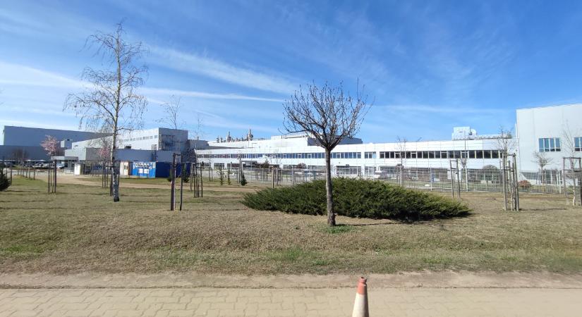 Elfogatóparancs a koreai művezető ellen, de hoppon maradhat a Samsung-baleset magyar áldozata