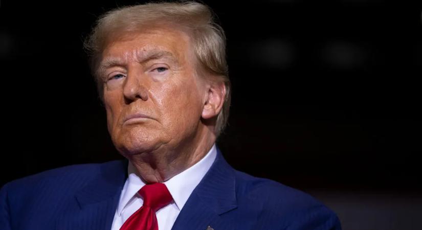 Trump miután leszólta a brit katonákat, most a legnagyobb harcosok között emlegeti őket