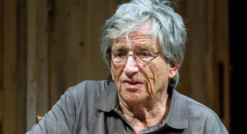 Németh Kristóf rászólt Kern Andrásra, hogy a rádióstúdióban nem lehet rágyújtani: „Érdekes, nekem sikerült”