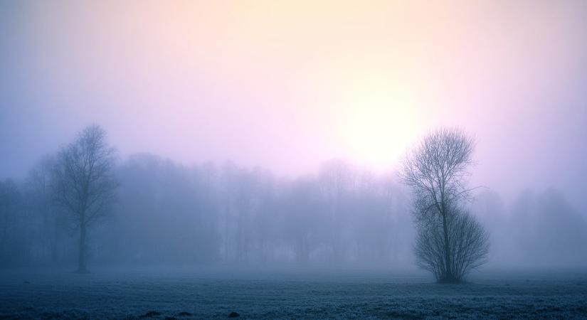 Hétfőre életveszélyes köd miatt adtak ki riasztást a Dunántúlra