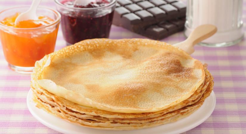 Guinness-rekordra készülnek a vidéki böllérversenyen: 5500 tojásból, 50 ezer palacsintát sütnek