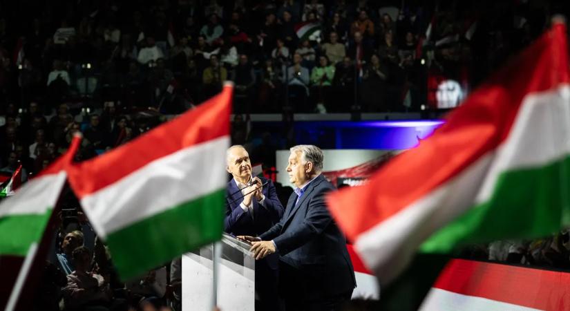 „Legyünk büszkék a hazánkra. Köszönjük!” – nem akárkinek mondott köszönetet Orbán Viktor