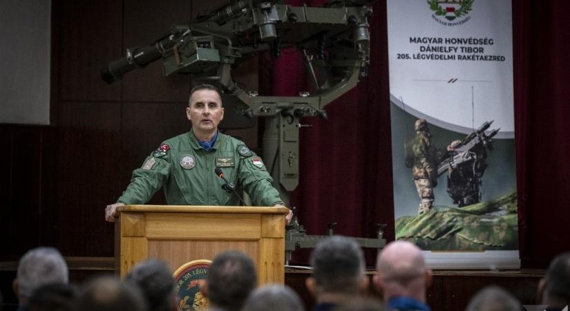 Új parancsnok a győri ezrednél