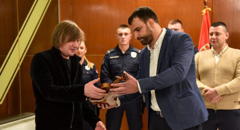 Még mindig folyik az eljárás a Lajkó Félixtől ellopott hegedű ügyében