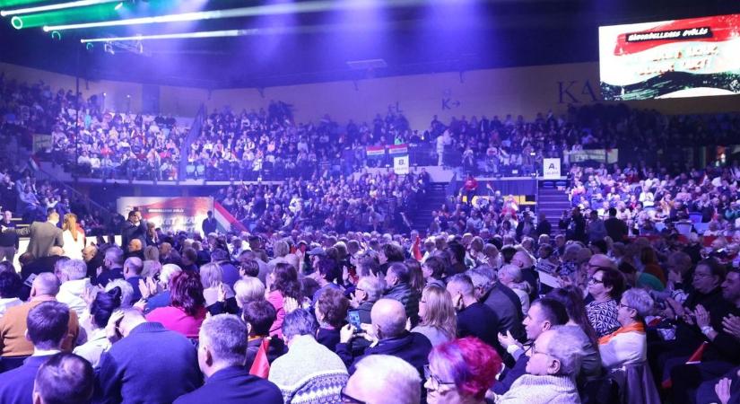 Kemény üzenet a somogyi megyeszékhelyről: "Meg akarják erőszakolni a normalitást"