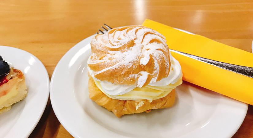 Krémes felhők a tányéron: a legegyszerűbb képviselőfánk receptje