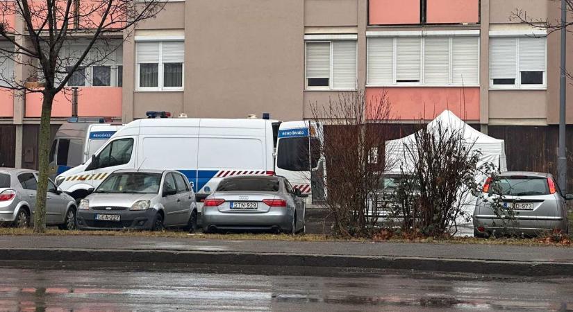 Haláleset miatt vizsgálódnak a bűnügyi helyszínelők Szombathelyen - helyszíni fotók