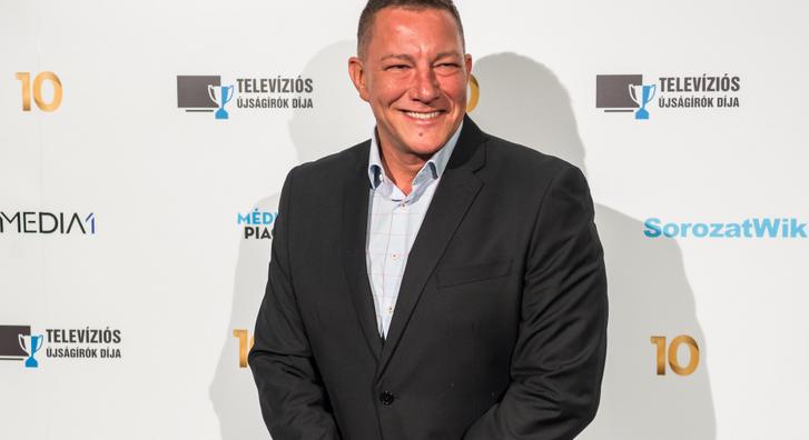 Németh Kristóf felidézte Kern András sajátos reakcióját, miután rászóltak, hogy tiltott helyen dohányzik