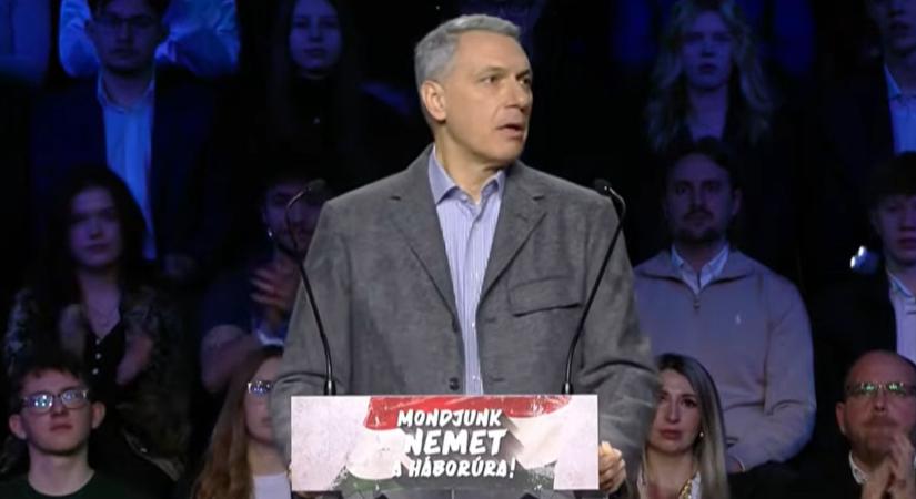 „Lázár János már mindenkit megalázott”