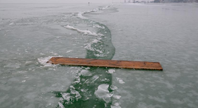 Életveszélyes a jégen tartózkodni!