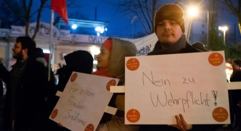 Valami eltört Németországban – rekordot dönt a szolgálatmegtagadás