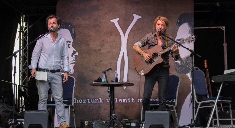 A vesszőt Beck és Grecsó rakta ki, de mi tehetjük a történet végére a pontot