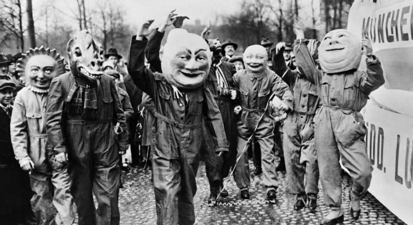 Furcsa és félelmetes jelmezek a múltból