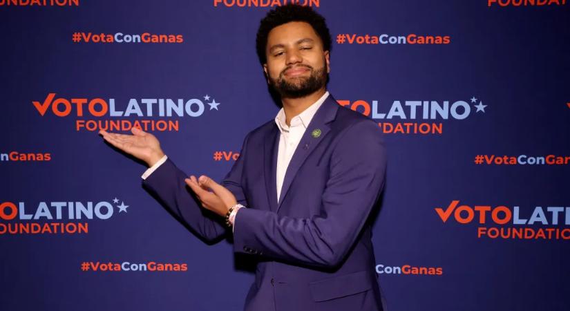 „Trump deportálni fog!” – mondta a demokrata képviselőnek, majd megütötte