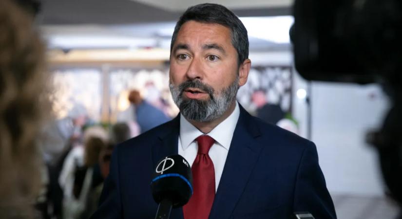 Hidvéghi Balázs: évekre el fog köteleződni Brüsszel, hogy kizárólag Ukrajnával foglalkozzon
