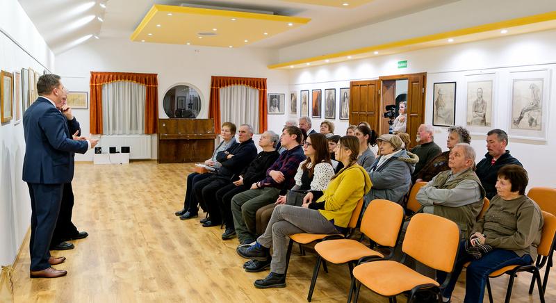 40 év tanulmányrajzai - Tóth Csaba kiállítása Vasszécsenyben