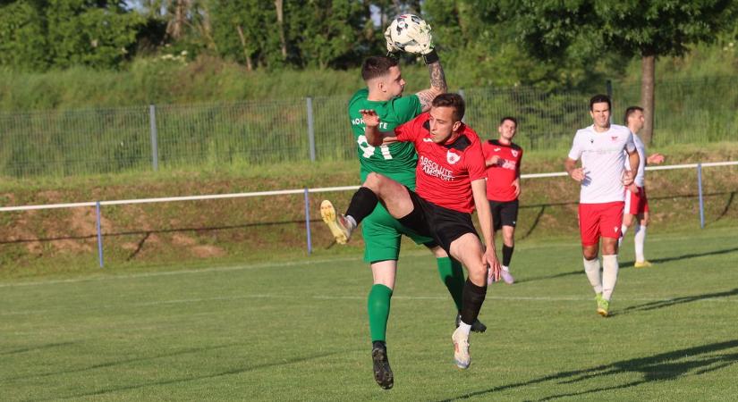 Egy félidő alatt lerendezték az ellenfelet