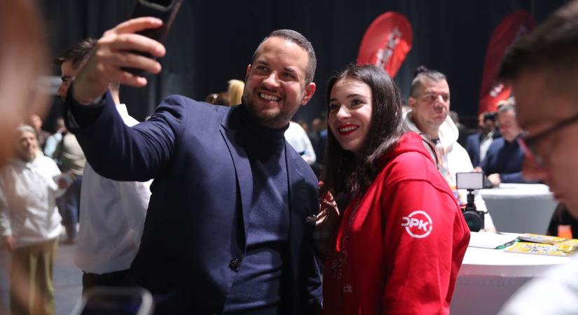 Török Tamás drámai szavai Kaposváron: az unokáink sorsa a tét a mostani helyzetben