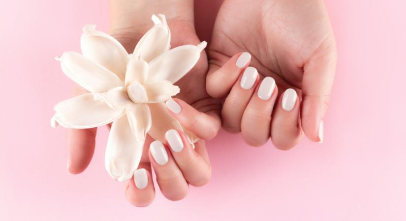Ez a 4 legmenőbb körömszín trend 2026-ban