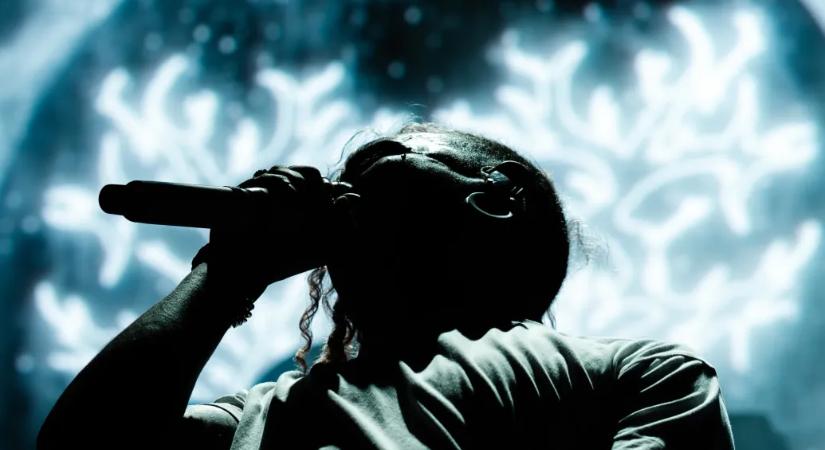 Az ember, akinek a torka kapu a pokolba