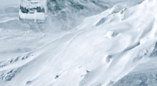 Az Egyesült Államok fölött áramszünetekkel és közlekedési káosszal vonul át a téli vihar