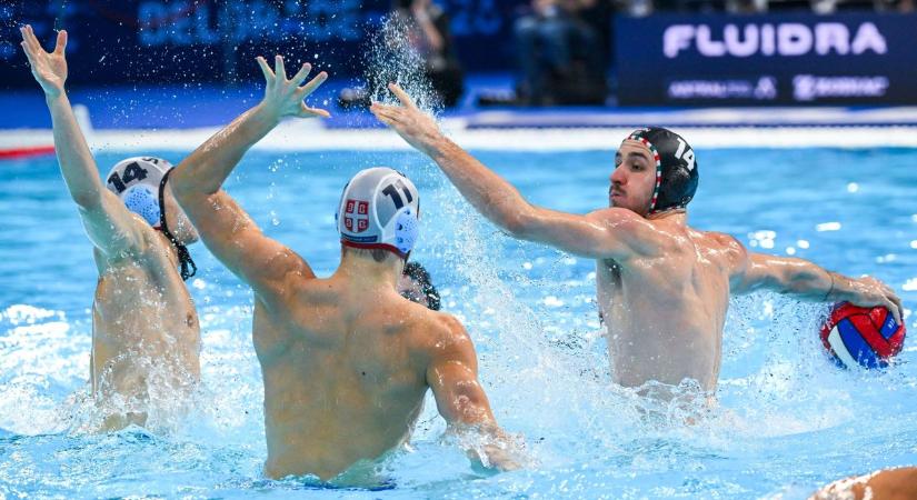 Második lett a magyar pólócsapat