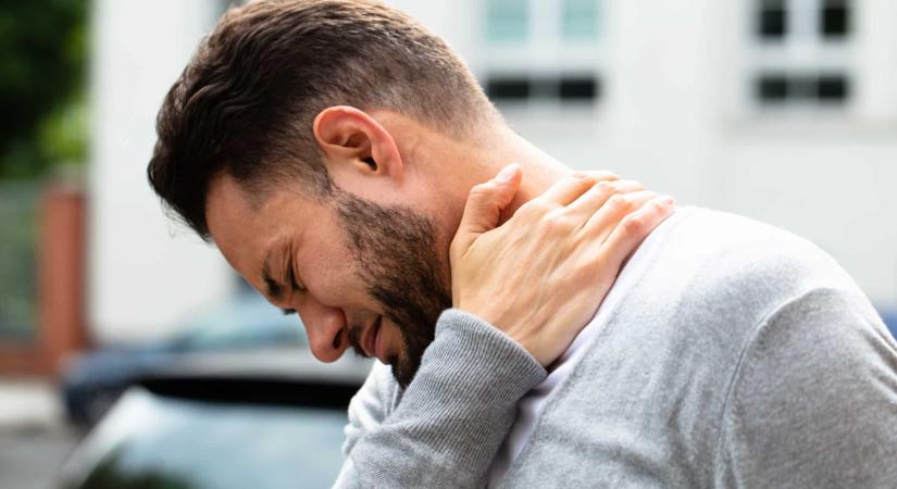 Egyensúlyproblémák, korai ízületkopás – ide vezethet ez a magyarok körében is elterjedt szokás