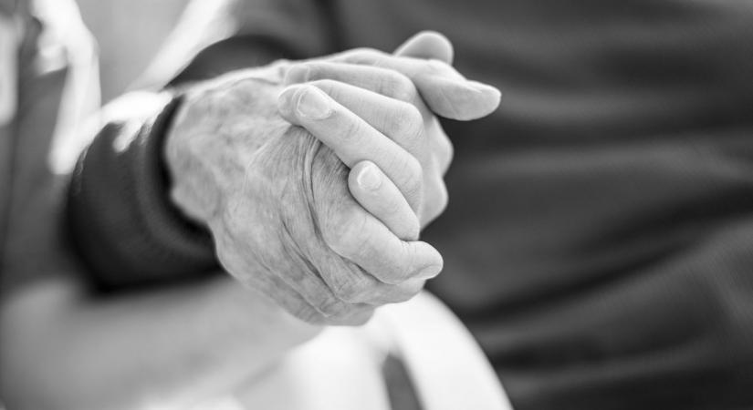 Segítségre szorul a halálos betegek támogatója