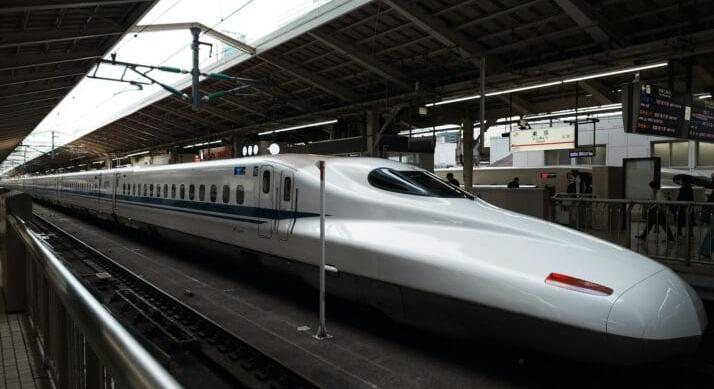 Japán építi a világ leggyorsabb vonatát – Lesz Európában is 600 km/órás szuperexpressz?