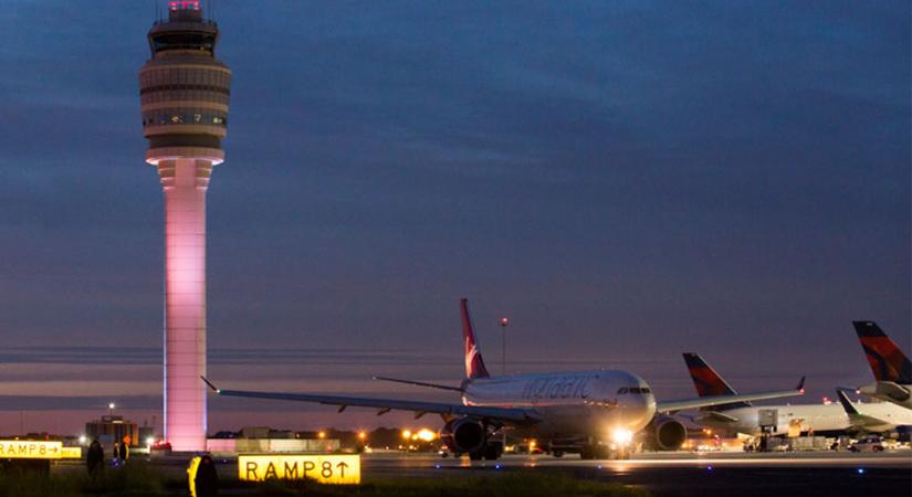 Hétfőn is ezrével törlik a járatokat az USA-ban a téli időjárás miatt