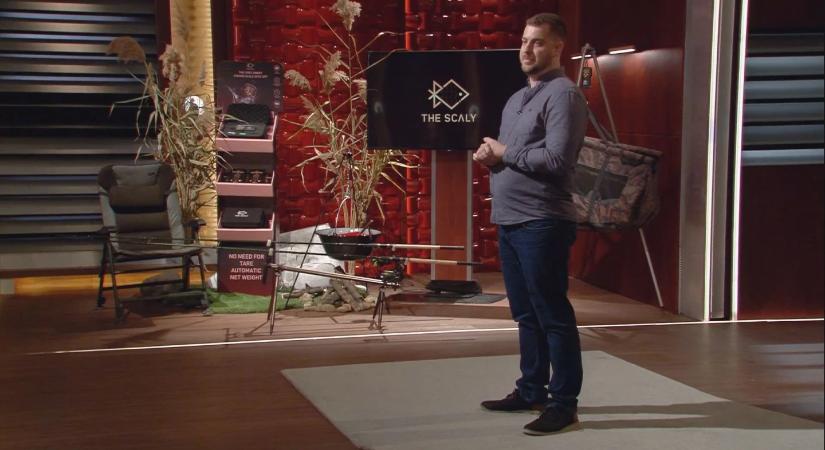 A horgászok nagy problémáját oldaná meg – vajon hány Cápa akad a The Scaly horgára?