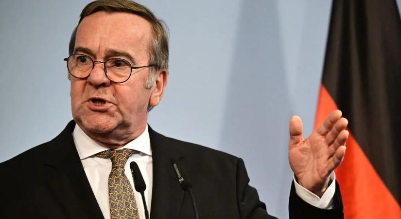 Megszólalt a német védelmi miniszter Grönland kapcsán – ezt önnek is látnia kell