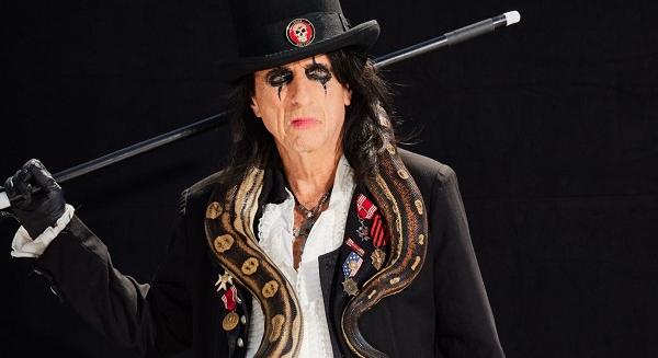 Alice Cooper: "77 éves vagyok és a koncertjeim jobbak, mint valaha"