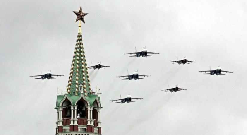 A nyugati politikusok háborúról beszélnek, de a kémek szerint nem valószínű az orosz támadás