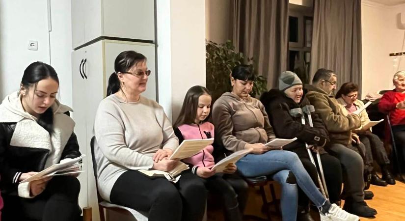 Imahét a Glória Ifjúsági és Missziós Központban - „Íme, kiment a magvető vetni…”