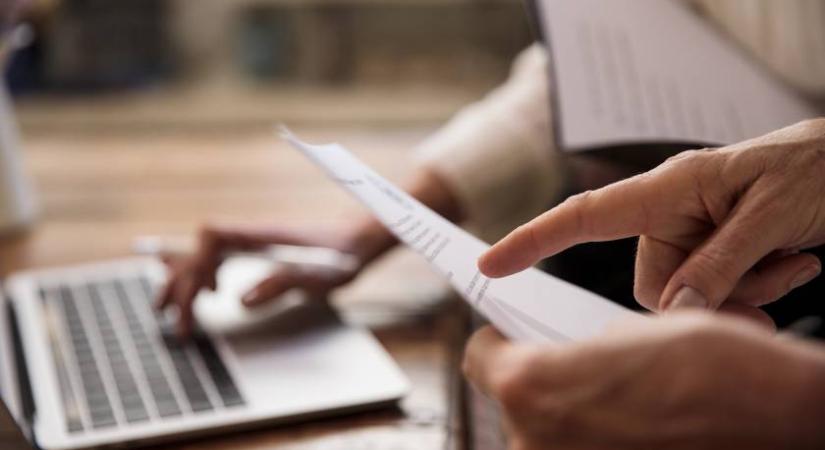 Fontos levelet küld sok bank az ügyfeleknek: több tízezer forintot megtakaríthatsz, ha nem szalasztod el