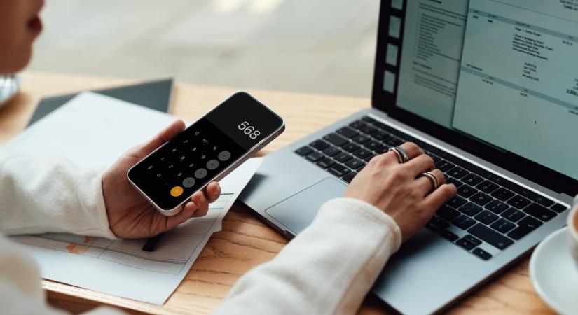 Durva sztori: rossz címre küldték a telefonszámláját, majd földönfutóvá tették a győri férfit