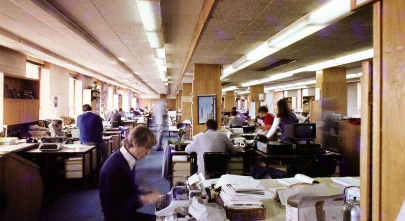 7 retró tárgy, ami a 80-as években egy irodából sem hiányozhatott: emlékszel rájuk?