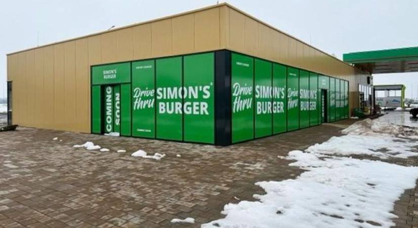 Kiderült, hol nyit meg az első autós étterme a népszerű gyorsétteremláncnak – erre a helyszínre senki sem számított