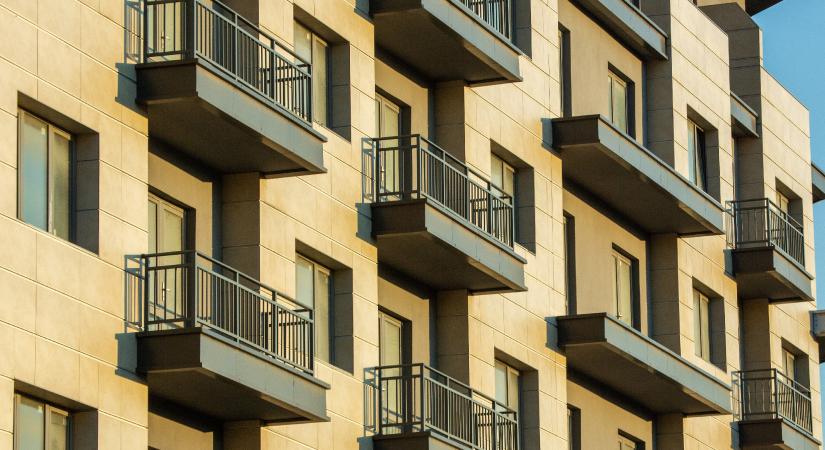 Mégis emelkedik a rezsi, sokan szembesültek már a számlákkal