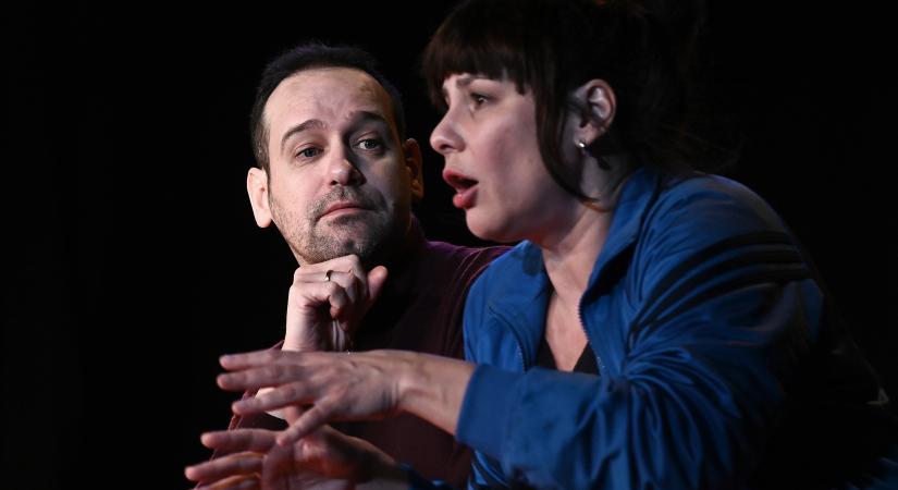 Ex – A szakítás és a féltékenység témáit vizsgálja Dömötör András új rendezése