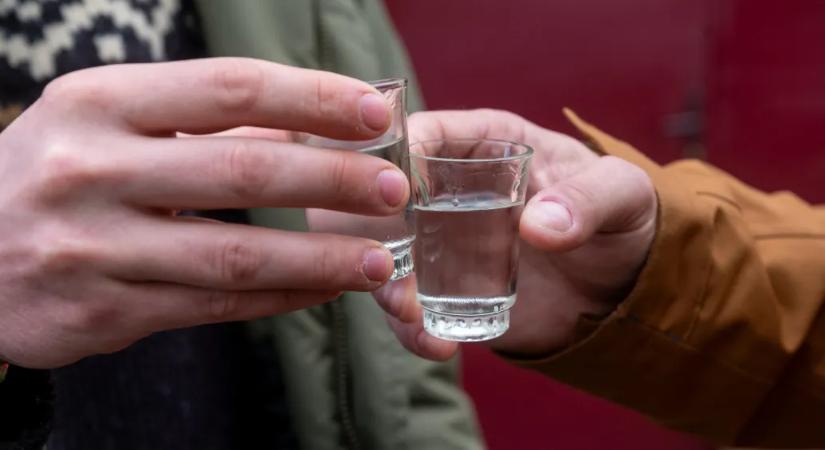 Ellenőrizték, adnak-e el Magyarországon alkoholt a 18 év alattiaknak, csak úgy repkedtek a bírságok