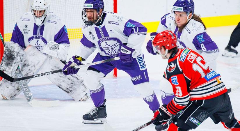 Az Acélbikáknak maradt a bajnoki rájátszás