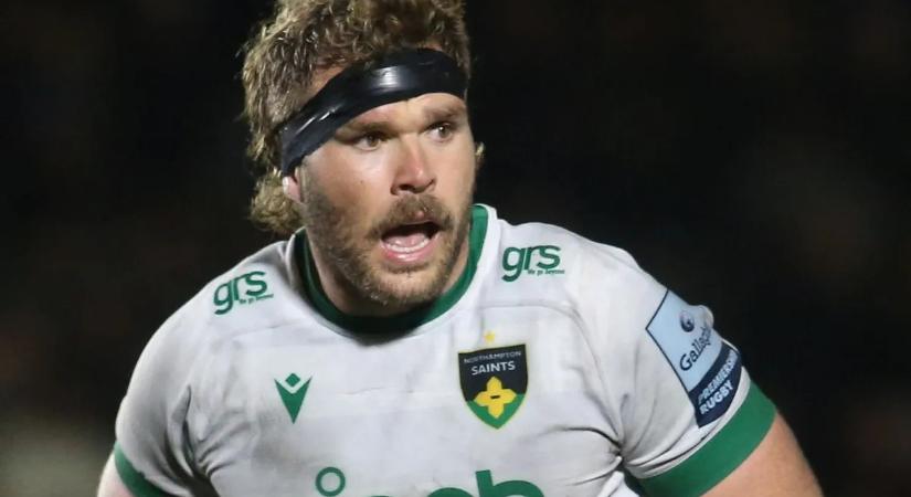 Brutális verekedés az edzésen: súlyos szemüregtörést szenvedett a sztárjátékos – videó