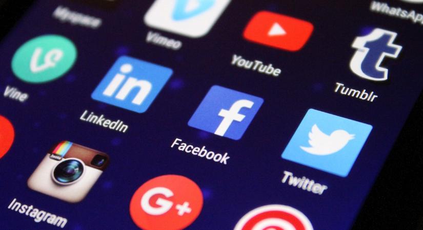 Új csalás terjed a közösségi médiában, így védekezhet ellene